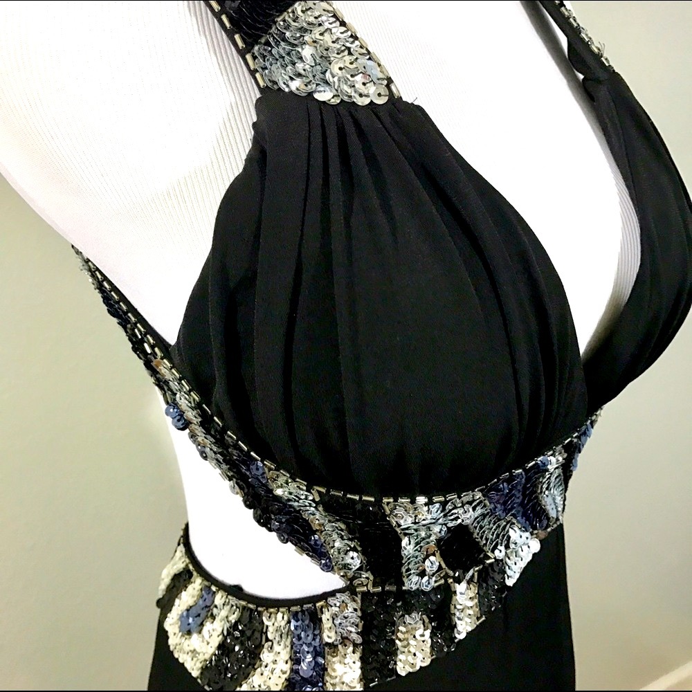 Betsy & Adam cutout sequin gown - Picture 4 of 7
